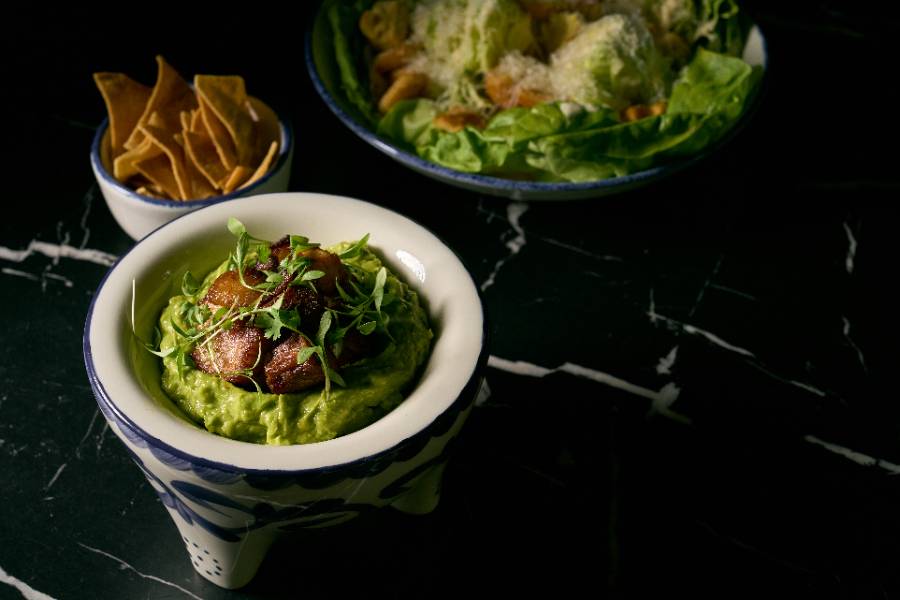 Gastronomía y coctelería del Cantina Leon