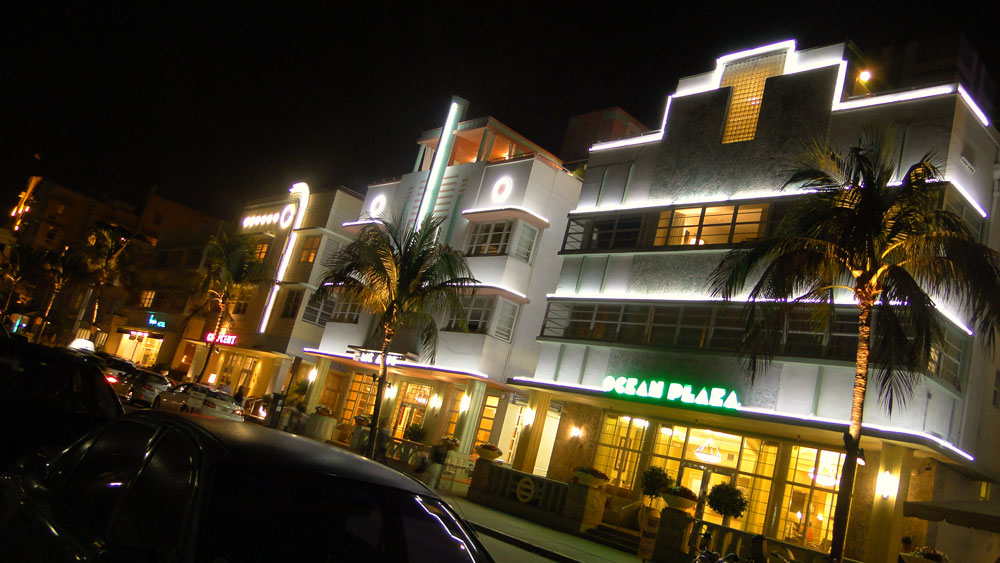 Ocean Drive Miami Beach edificios Art Deco