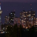 Teherán de noche, capital de Irán